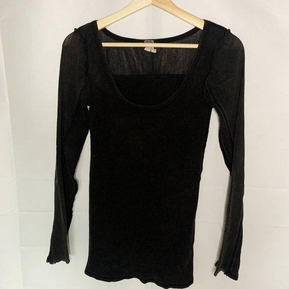 We The Free Long Sleeve Top Size Small Black - Picture 2 of 6